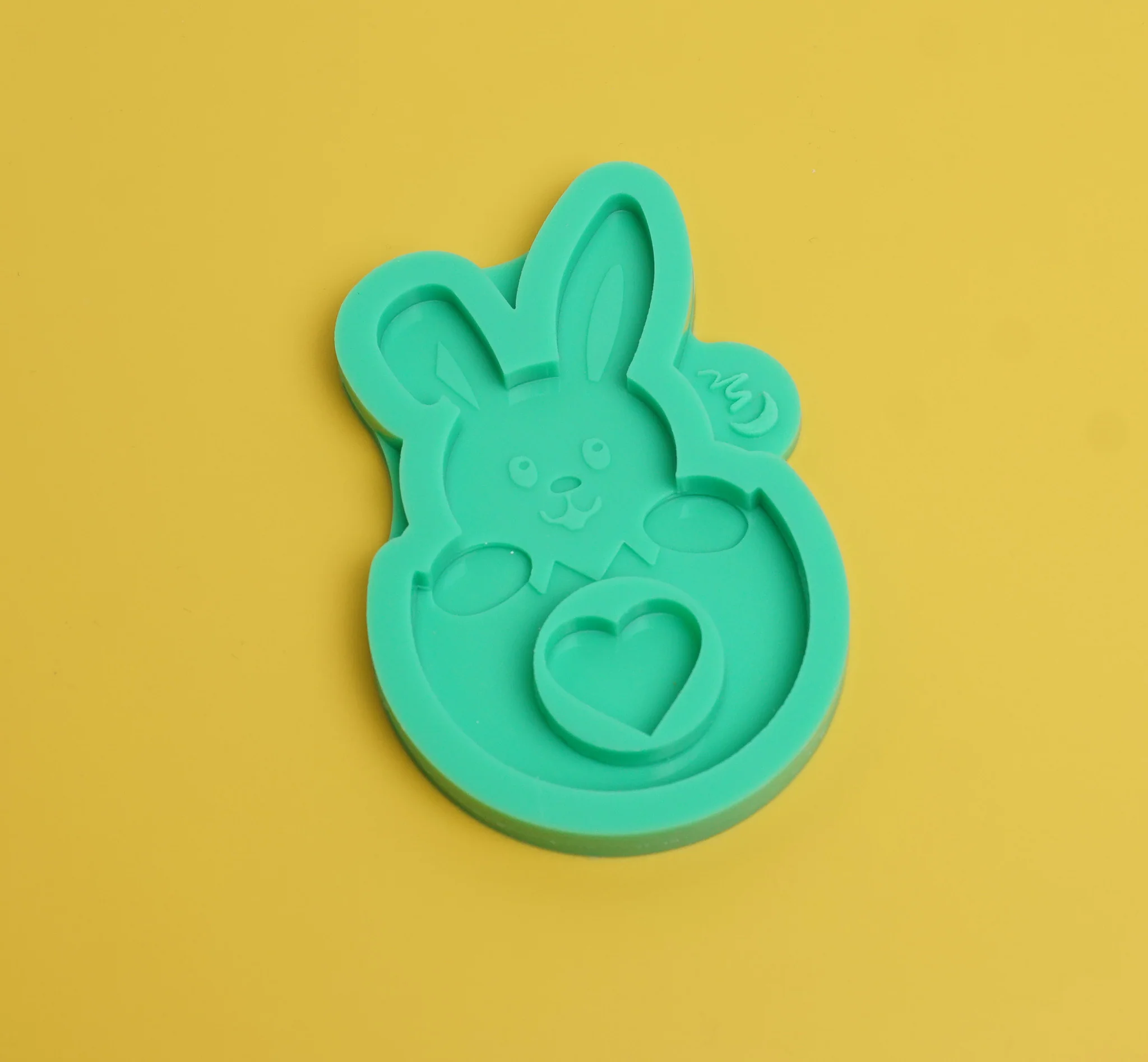 Silikonform Hase in Ei für Schokokugel - Image 2